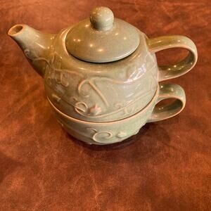 Green tea pot and cup set